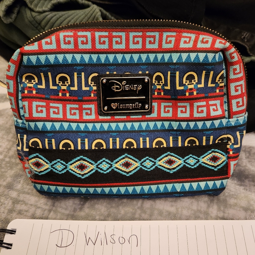 Rare loungefly og heart emporors new groove pouch!